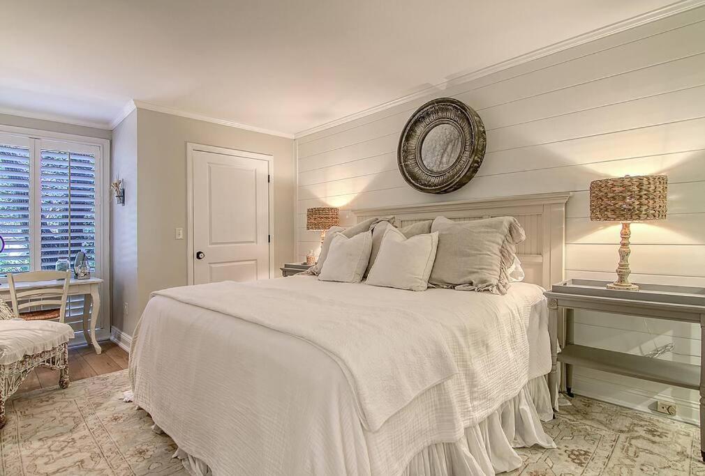 Luxury Seabrook Beachfront W/Spectacular Sunsets المظهر الخارجي الصورة