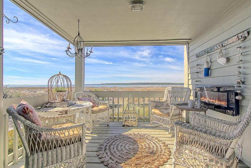 Luxury Seabrook Beachfront W/Spectacular Sunsets المظهر الخارجي الصورة