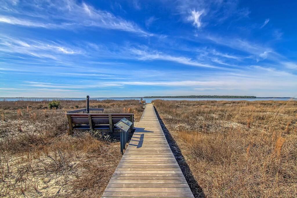 Luxury Seabrook Beachfront W/Spectacular Sunsets المظهر الخارجي الصورة